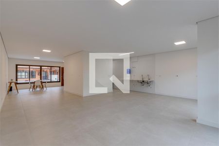 Casa à venda com 4 quartos, 412m² em Jardim Prudência, São Paulo