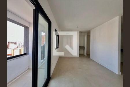 Sala/Quarto de apartamento à venda com 1 quarto, 47m² em Vila Lídia, Campinas