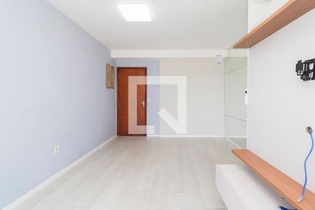 Sala de apartamento para alugar com 2 quartos, 56m² em Vila Carmosina, São Paulo