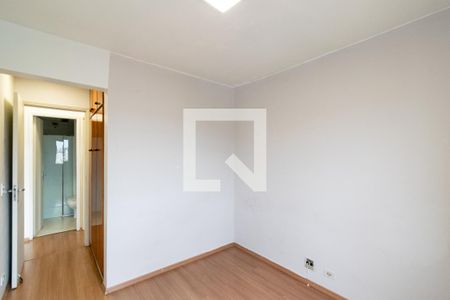 Quarto  de apartamento para alugar com 2 quartos, 53m² em Vila Guarani, São Paulo