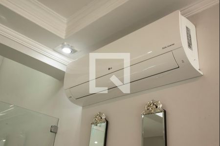 Sala de casa à venda com 3 quartos, 155m² em Vila da Saúde, São Paulo
