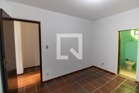 Suíte de casa para alugar com 4 quartos, 190m² em Piratininga, Niterói