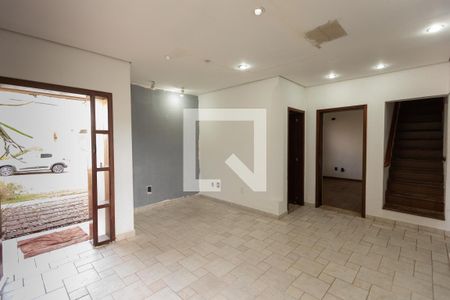 Sala de casa à venda com 8 quartos, 374m² em Jardim Quarto Centenário, Campinas