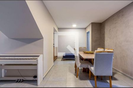 Casa à venda com 3 quartos, 200m² em Santo Amaro, São Paulo