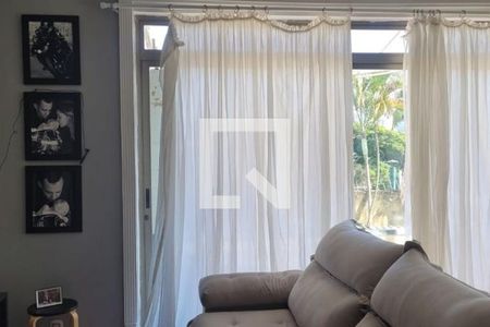 Casa à venda com 4 quartos, 516m² em Butantã, São Paulo