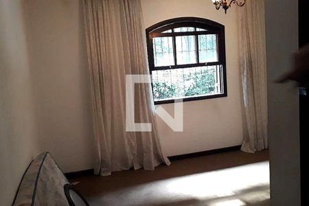 Casa à venda com 3 quartos, 190m² em Jardim Peri Peri, São Paulo