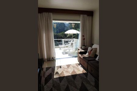 Casa à venda com 3 quartos, 150m² em Vila Albano, São Paulo