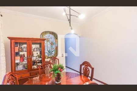 Casa à venda com 3 quartos, 125m² em Jardim das Vertentes, São Paulo