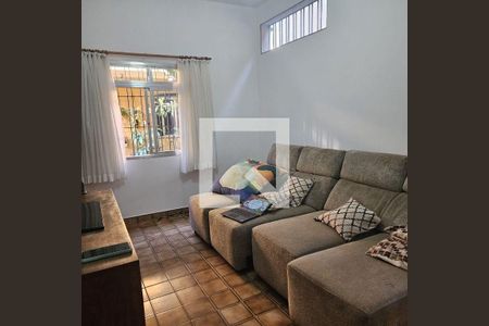 Casa à venda com 4 quartos, 440m² em Jardim Peri Peri, São Paulo