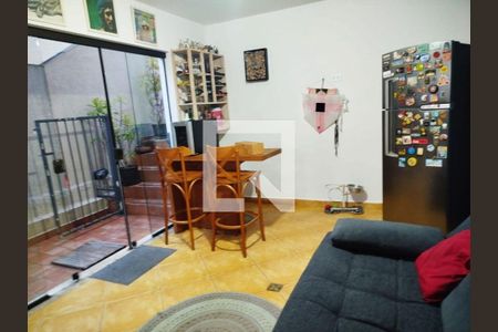 Casa à venda com 3 quartos, 160m² em Jardim Olympia, São Paulo