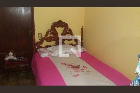 Casa à venda com 4 quartos, 200m² em Jardim Celeste, São Paulo