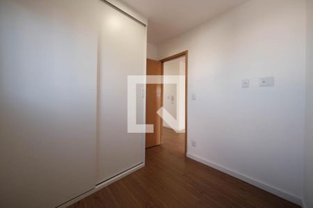 Quarto 1 de apartamento para alugar com 2 quartos, 49m² em Vila Guilhermina, São Paulo