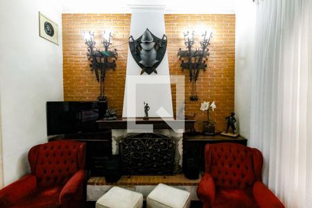 Detalhe - Sala 2 (lareira) de casa para alugar com 4 quartos, 540m² em Jardim Leonor, São Paulo