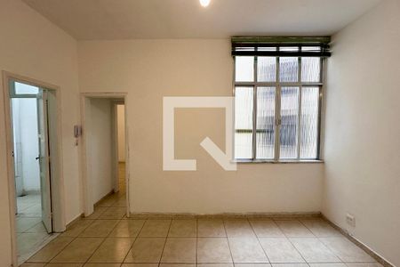 Sala de apartamento para alugar com 1 quarto, 57m² em Santa Teresa, Rio de Janeiro