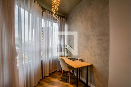 Sala de apartamento à venda com 2 quartos, 90m² em Jardim Bela Vista, Santo André
