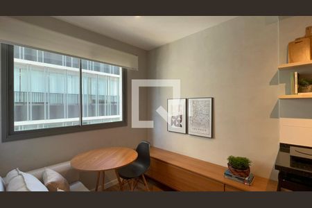 Sala de apartamento à venda com 1 quarto, 24m² em Pinheiros, São Paulo