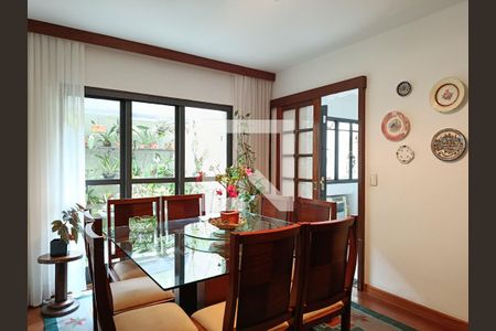 Sala de jantar de casa para alugar com 3 quartos, 190m² em Sumaré, São Paulo