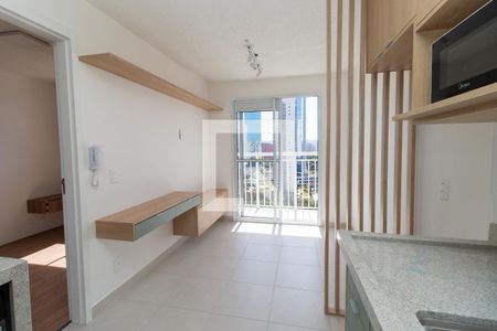 Sala de apartamento para alugar com 1 quarto, 28m² em Parque Industrial Tomas Edson, São Paulo