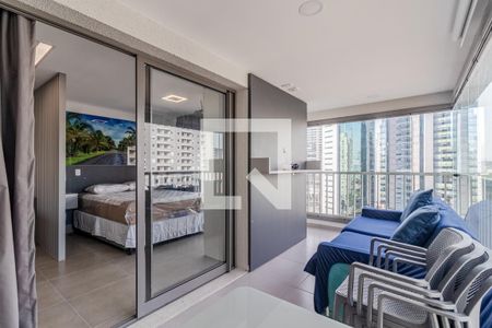 Varanda de kitnet/studio à venda com 1 quarto, 44m² em Pinheiros, São Paulo
