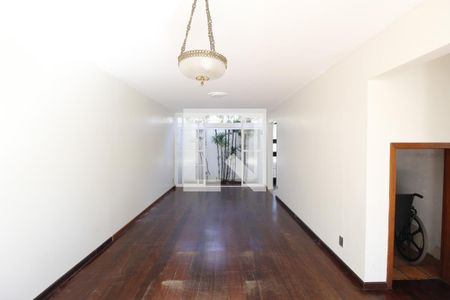 Sala 2 de casa à venda com 5 quartos, 270m² em Boa Vista, Porto Alegre