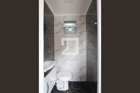 Lavabo da Sala de casa à venda com 2 quartos, 60m² em São José, Canoas