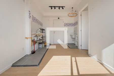 Sala/Cozinha de apartamento à venda com 1 quarto, 24m² em Sé, São Paulo
