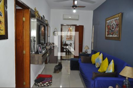 Casa de Condomínio para alugar com 3 quartos, 240m² em Todos Os Santos, Rio de Janeiro