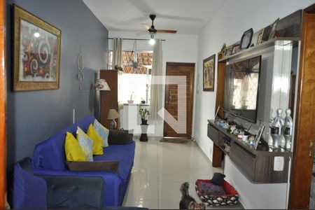 Casa de Condomínio para alugar com 3 quartos, 240m² em Todos Os Santos, Rio de Janeiro