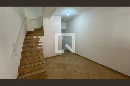 Sala de casa à venda com 2 quartos, 66m² em Jardim Regina Alice, Barueri