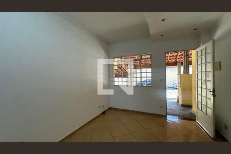 Sala de casa à venda com 2 quartos, 66m² em Jardim Regina Alice, Barueri