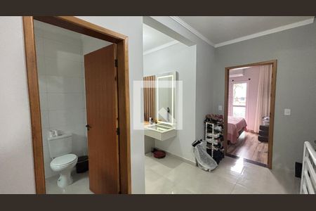 Corredor de casa para alugar com 2 quartos, 145m² em Vila Curuçá, Santo André