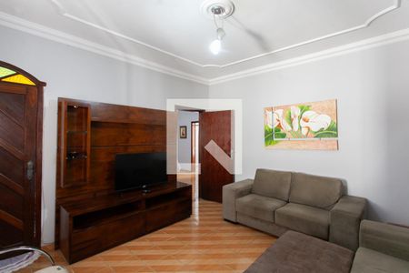 Sala de casa à venda com 3 quartos, 328m² em Cenaculo, Belo Horizonte