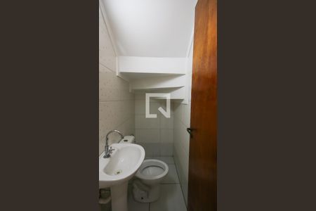 Lavabo de casa de condomínio para alugar com 2 quartos, 63m² em Sítio do Campo, Praia Grande