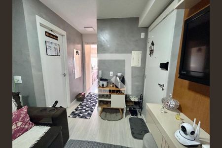 Sala/Cozinha de apartamento para alugar com 2 quartos, 43m² em Vila Flora, Guarulhos