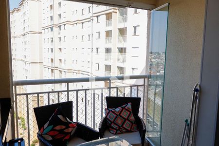 Sacada de apartamento à venda com 3 quartos, 69m² em Santo Antônio, Osasco