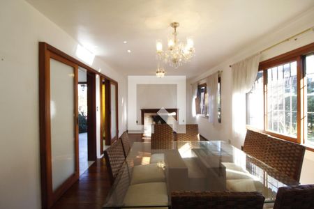 Sala 2 de casa à venda com 4 quartos, 300m² em Três Figueiras, Porto Alegre