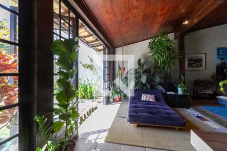 Sala de casa à venda com 4 quartos, 324m² em Bandeirantes (pampulha), Belo Horizonte