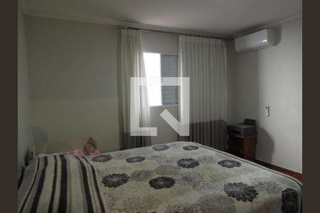 Quarto 1 de casa à venda com 2 quartos, 155m² em Vila Osasco, Osasco