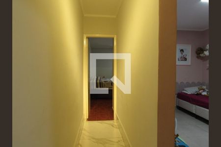 Corredores de casa à venda com 2 quartos, 155m² em Vila Osasco, Osasco