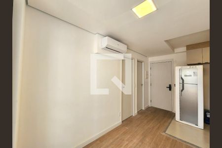 Sala de apartamento para alugar com 2 quartos, 40m² em Moema, São Paulo