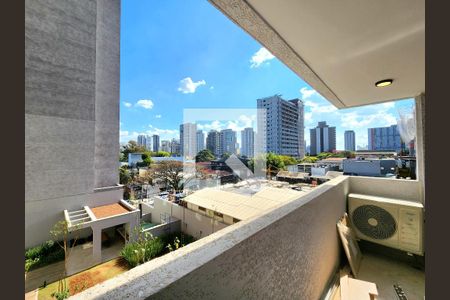 Varanda de apartamento para alugar com 2 quartos, 40m² em Moema, São Paulo