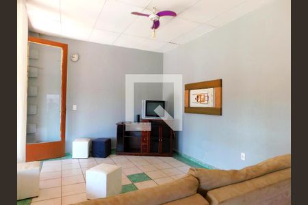 Sala de casa para alugar com 3 quartos, 240m² em Parque da Represa, Paulínia