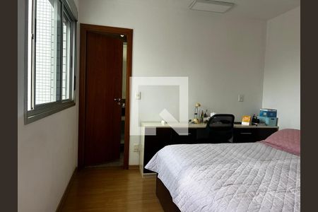 Quarto 5 de apartamento para alugar com 4 quartos, 127m² em Santa Efigênia, Belo Horizonte