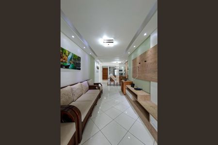 Sala de apartamento para alugar com 3 quartos, 107m² em Cidade Ocian, Praia Grande