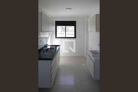 Sala/Cozinha de apartamento para alugar com 2 quartos, 39m² em Vila Charlote, São Paulo