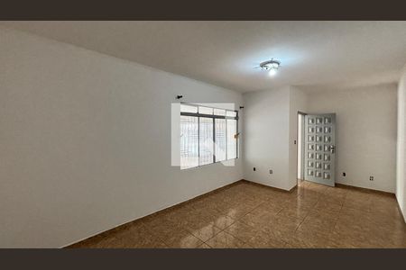 Sala de casa para alugar com 3 quartos, 178m² em Jardim Santo Antônio, Santo André