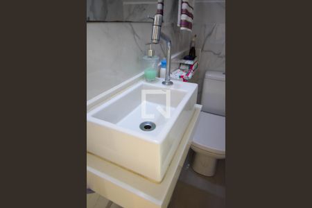 Lavabo de casa de condomínio para alugar com 3 quartos, 110m² em Chácara Seis de Outubro, São Paulo