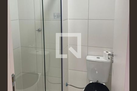 Banheiro de apartamento para alugar com 2 quartos, 35m² em Santa Maria, Santo André