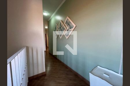 Corredor de casa à venda com 3 quartos, 182m² em Butantã, São Paulo