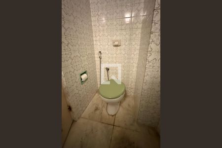 Lavabo de apartamento à venda com 4 quartos, 241m² em Copacabana, Rio de Janeiro